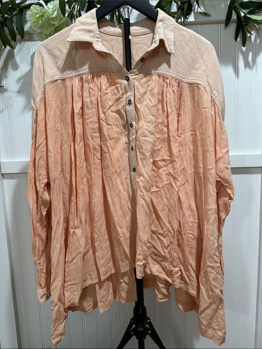#842 FREE PEOPLE Peach 2-Tone Half Button Boho Flowy Oversized Blouse w Pockets